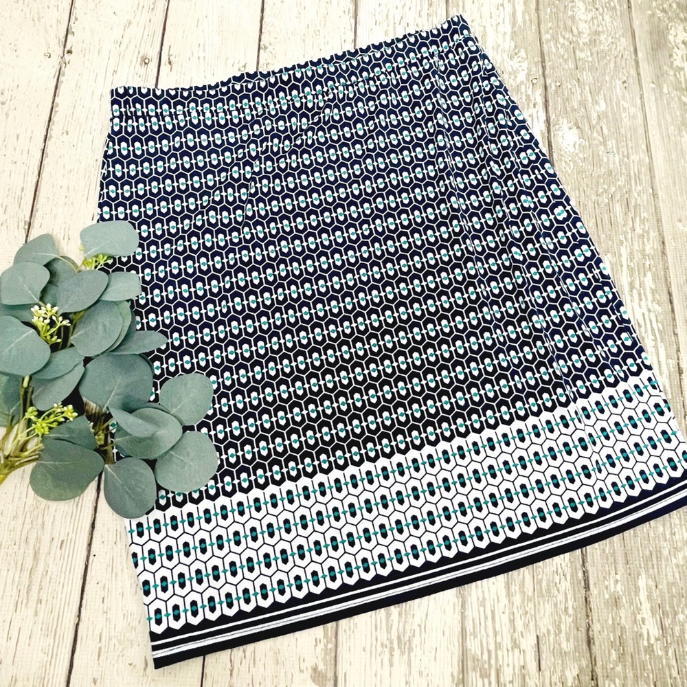 Max Studio Medallion Print Skirt